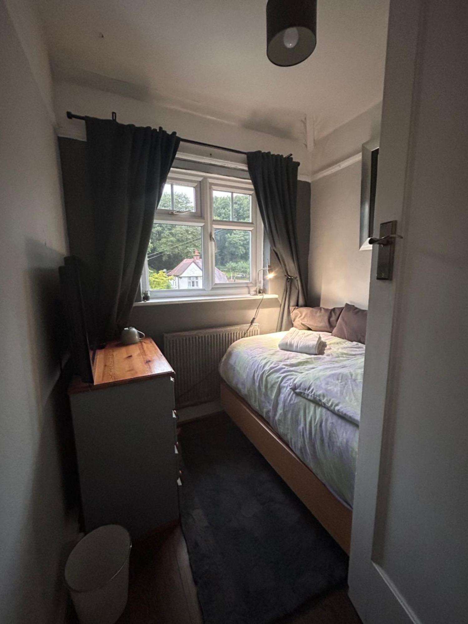 דירות Redditch Rest Near Town Centre & Transport Links מראה חיצוני תמונה