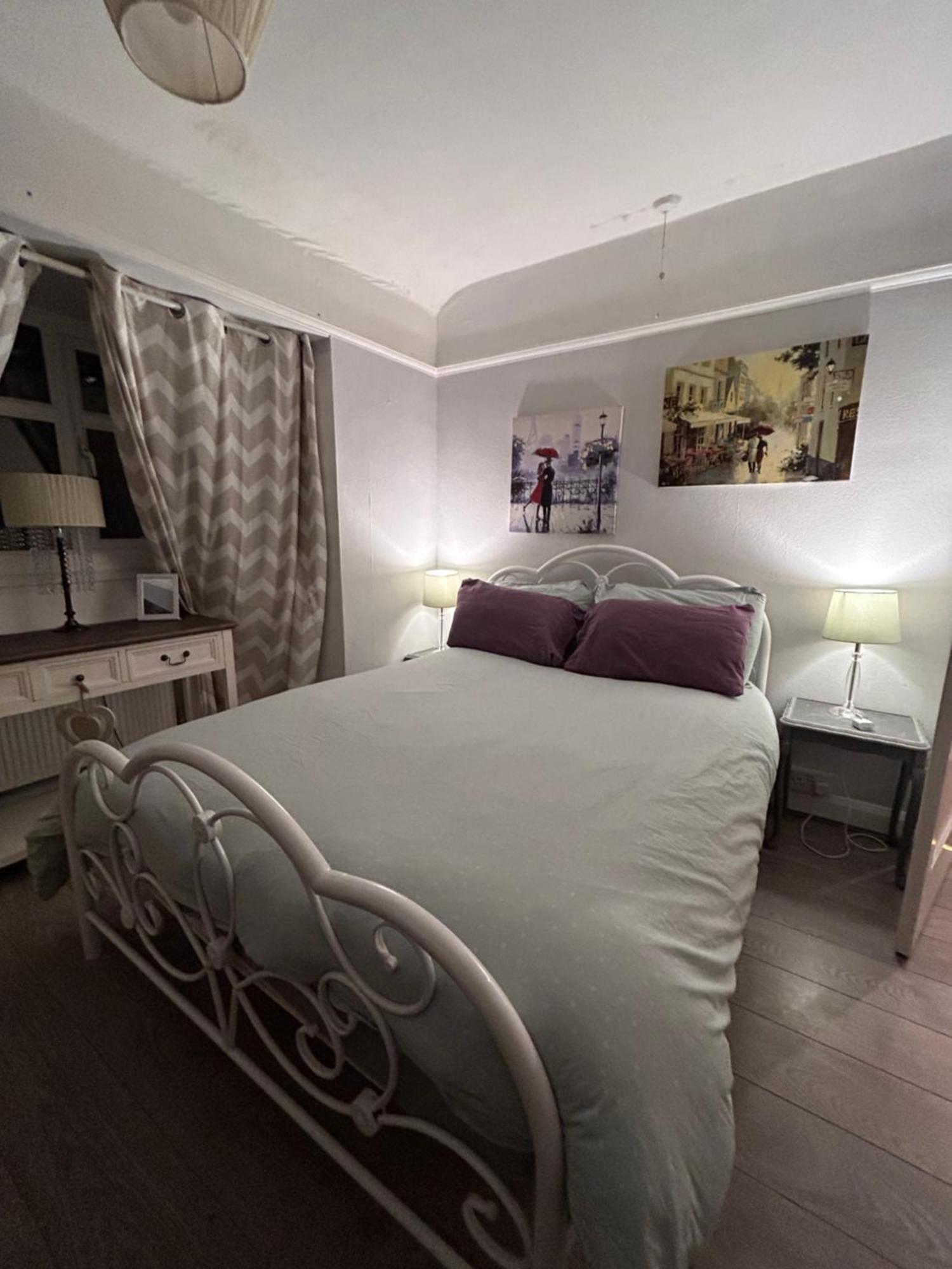 דירות Redditch Rest Near Town Centre & Transport Links מראה חיצוני תמונה