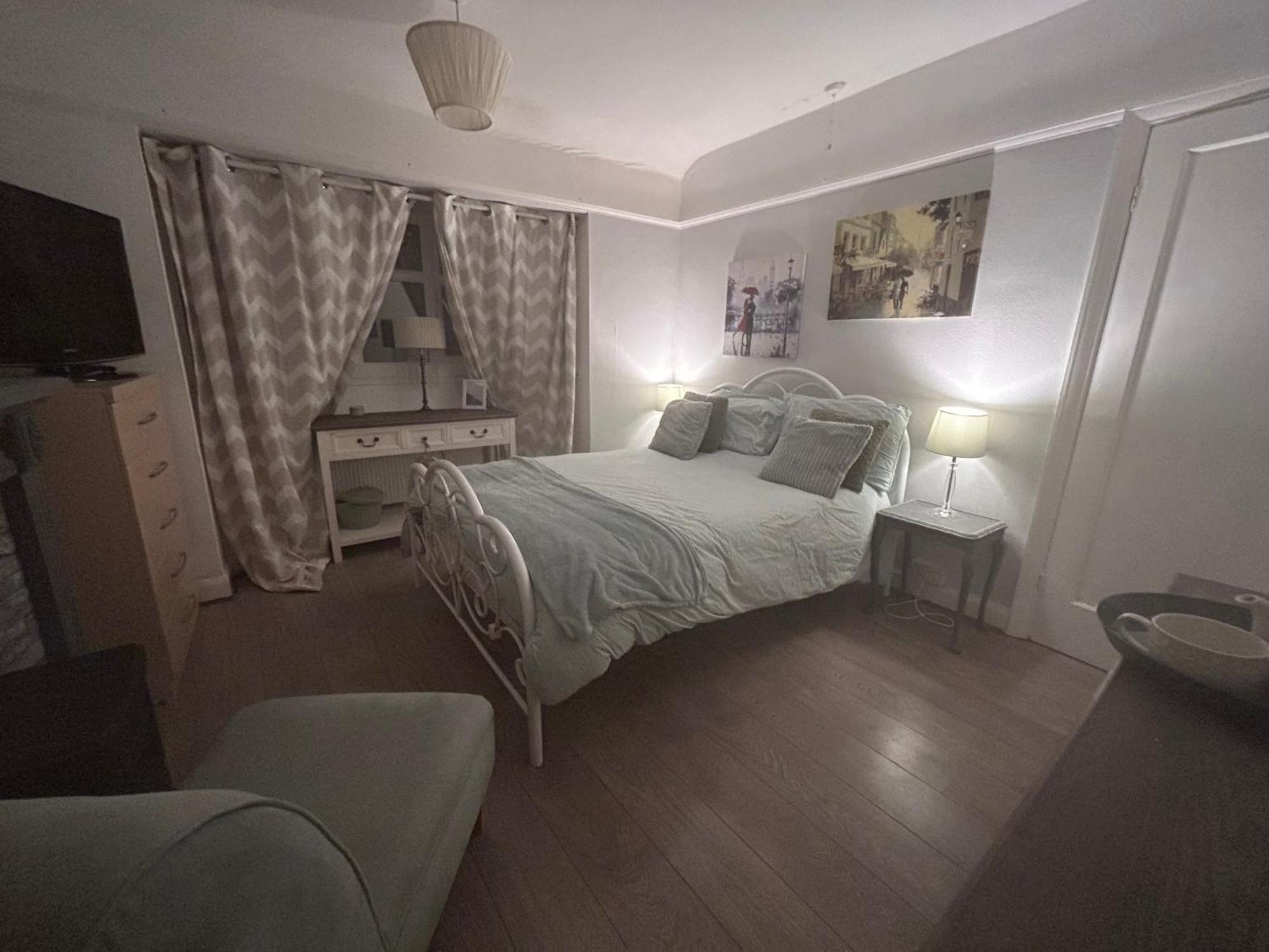 דירות Redditch Rest Near Town Centre & Transport Links מראה חיצוני תמונה