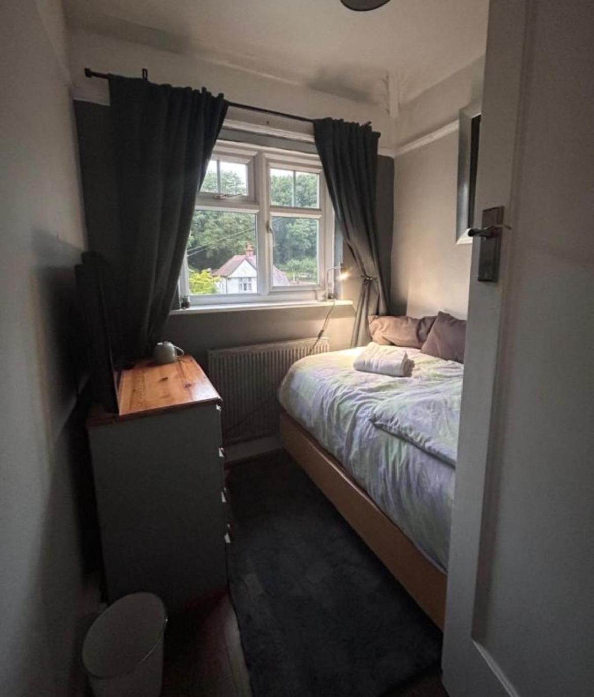 דירות Redditch Rest Near Town Centre & Transport Links מראה חיצוני תמונה
